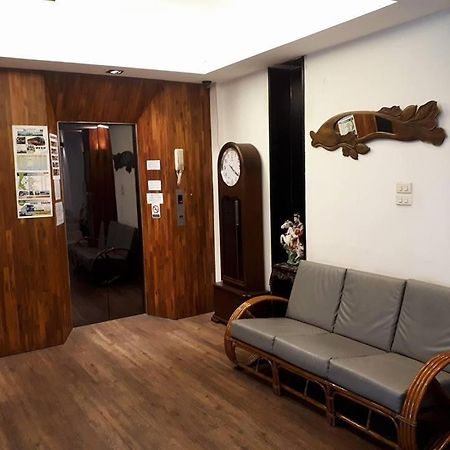 华南蓬1号酒店 曼谷 外观 照片