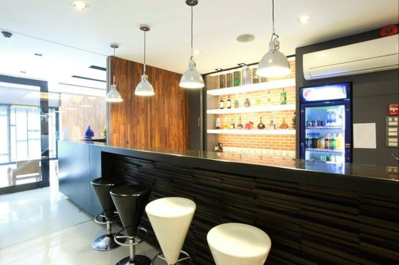 华南蓬1号酒店 曼谷 外观 照片